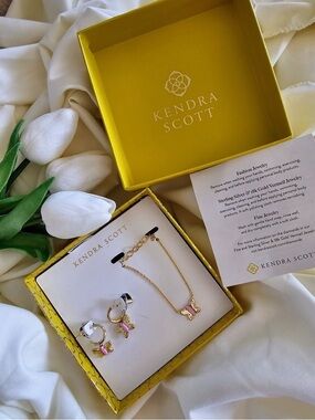 Kendra Scott Butterfly Necklace Earrings Set Pink Gold w Box
